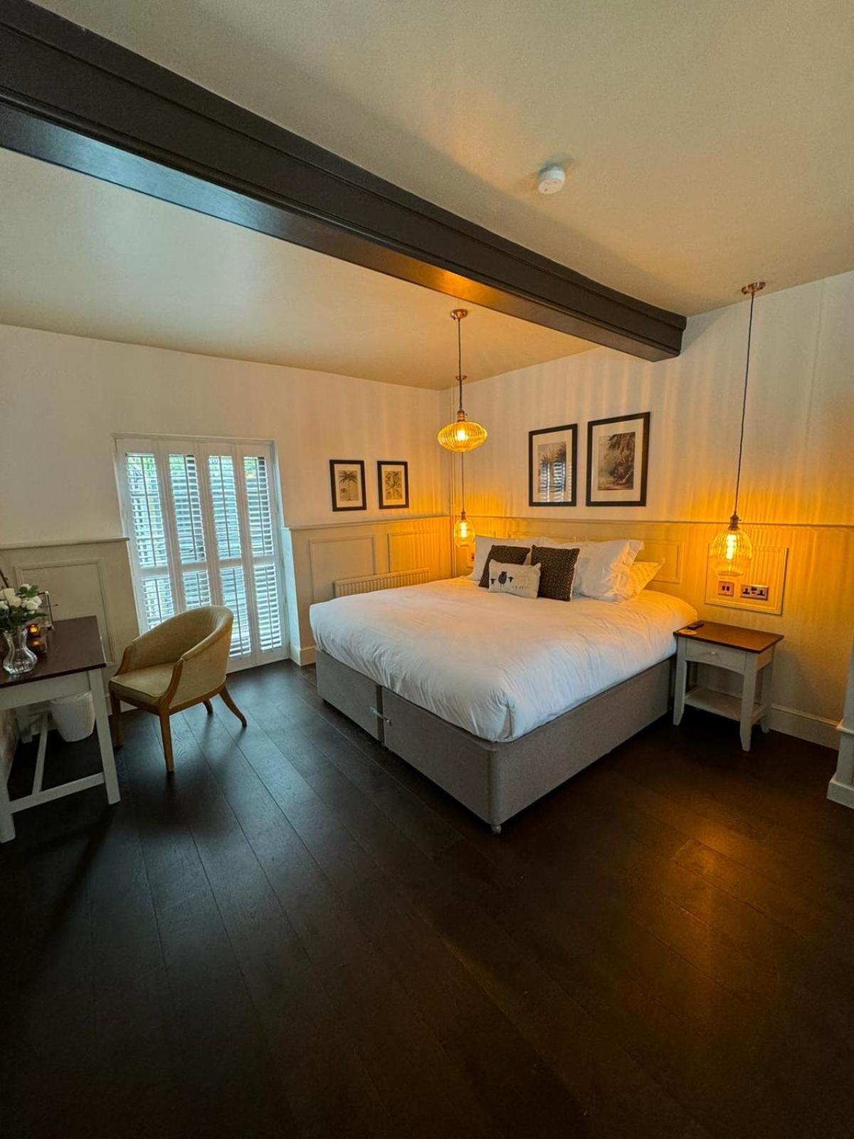 Woolpack Inn 4*