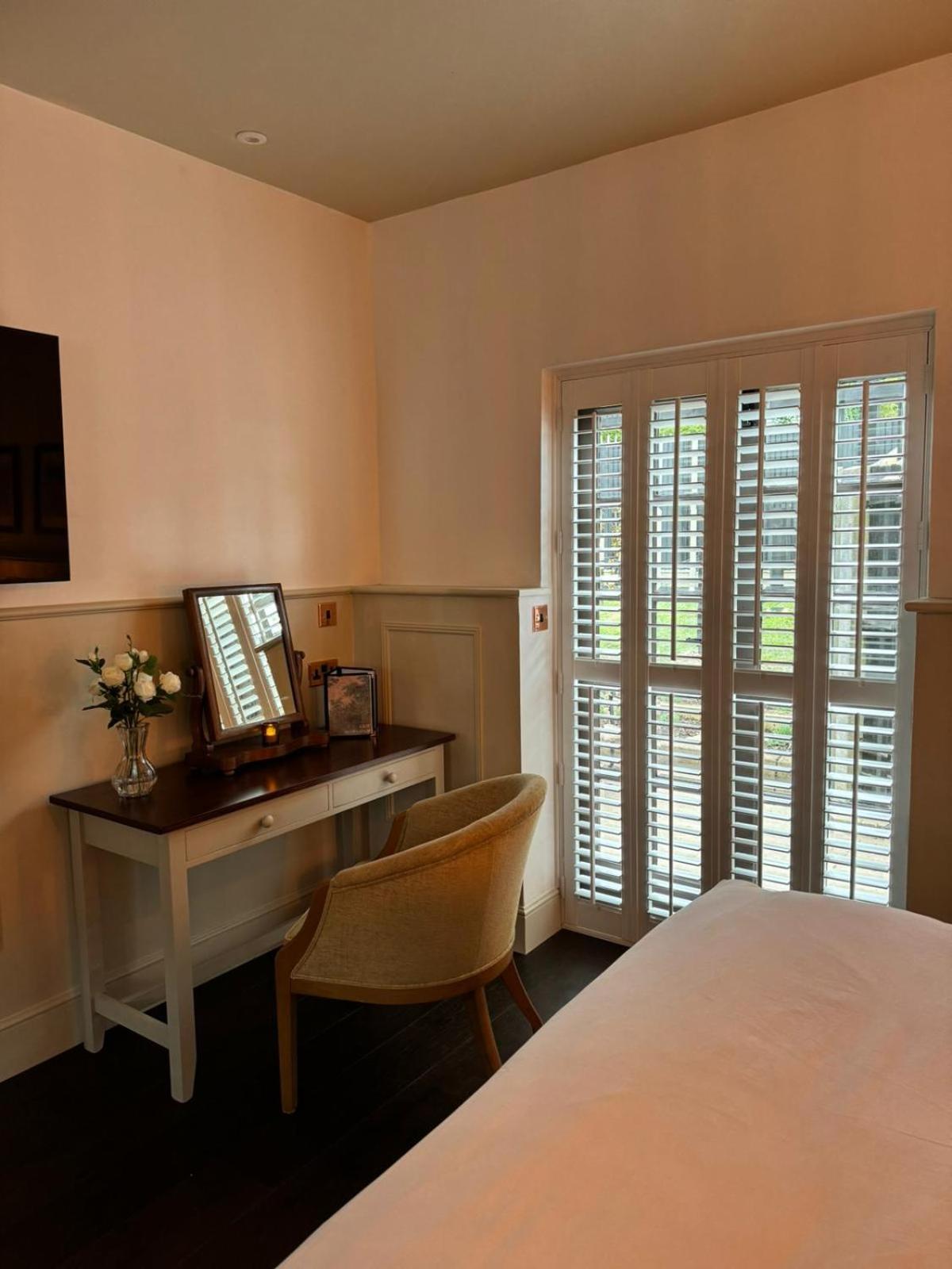 Inn Woolpack Canterbury