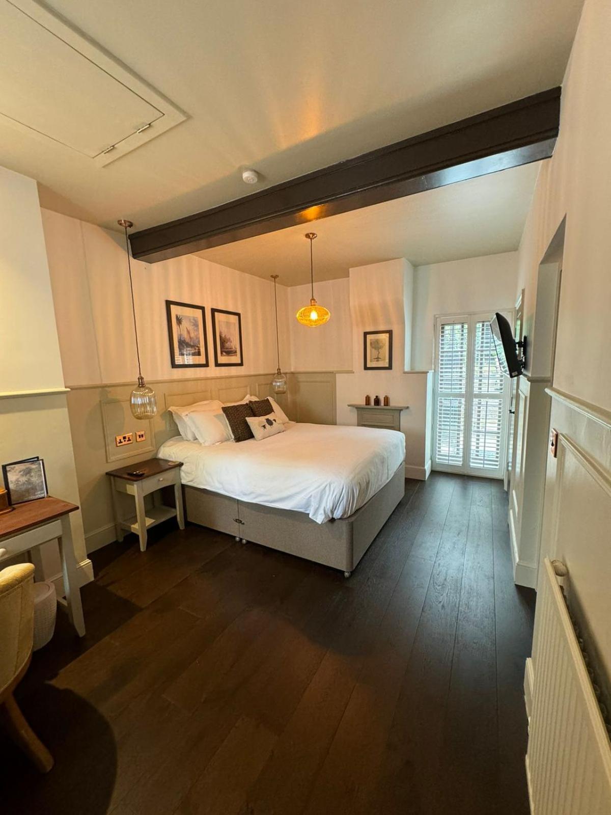 Woolpack 4* Canterbury
